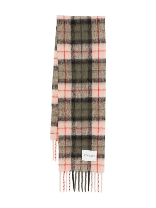 Closed Scarfs Pink
