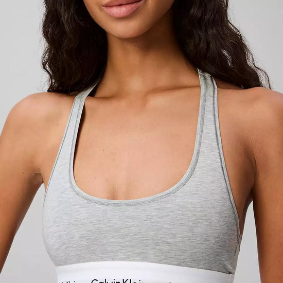 0891e837-bec1-389d-811c-7cf7af9ff06c