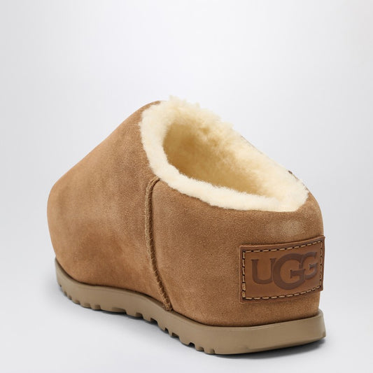 UGG Pumped chestnut slipper