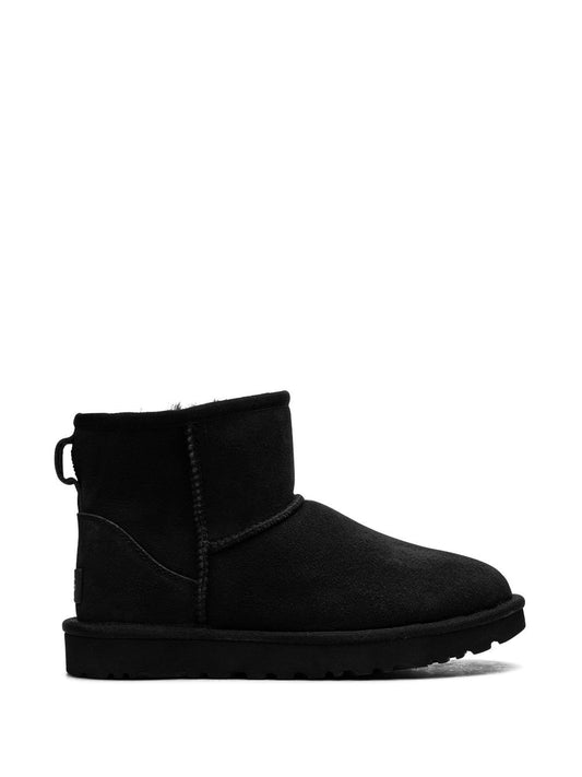 UGG Boots Black