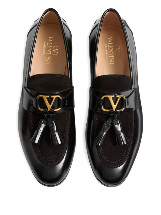 Valentino Garavani Flat shoes Black