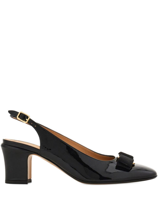 Ferragamo With Heel Black