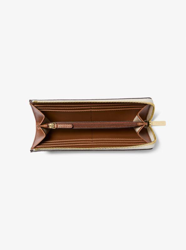 5020f260-ecd0-323e-bc56-36fd4d90196b