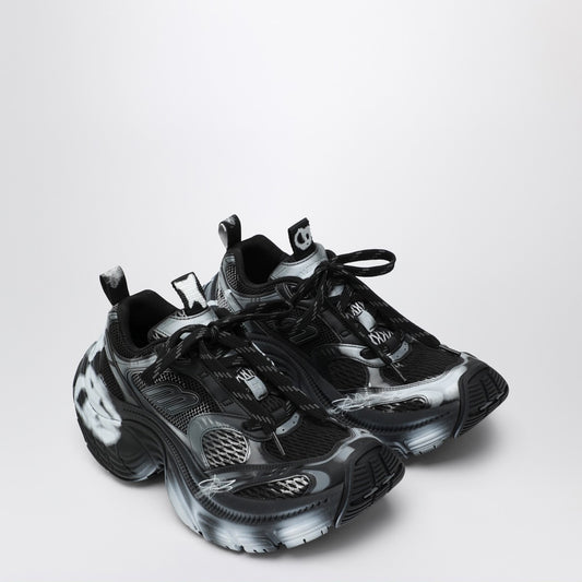 Balenciaga White/black 6XL sneakers with spray details