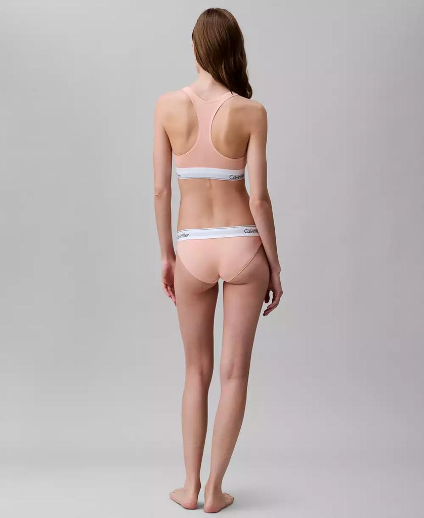 dce89129-86e8-38aa-9e3c-4fad9bf24ddf