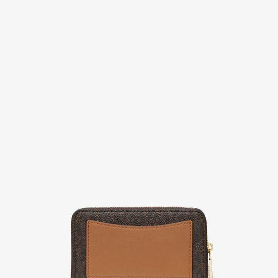 df6e89e5-c0b0-355b-a570-755b69657be8