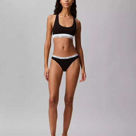 e64393dd-84b4-3daf-af42-1ab3b6be6a81