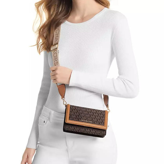 f14b018b-4dfb-363e-975f-5bb63ebbf6fc